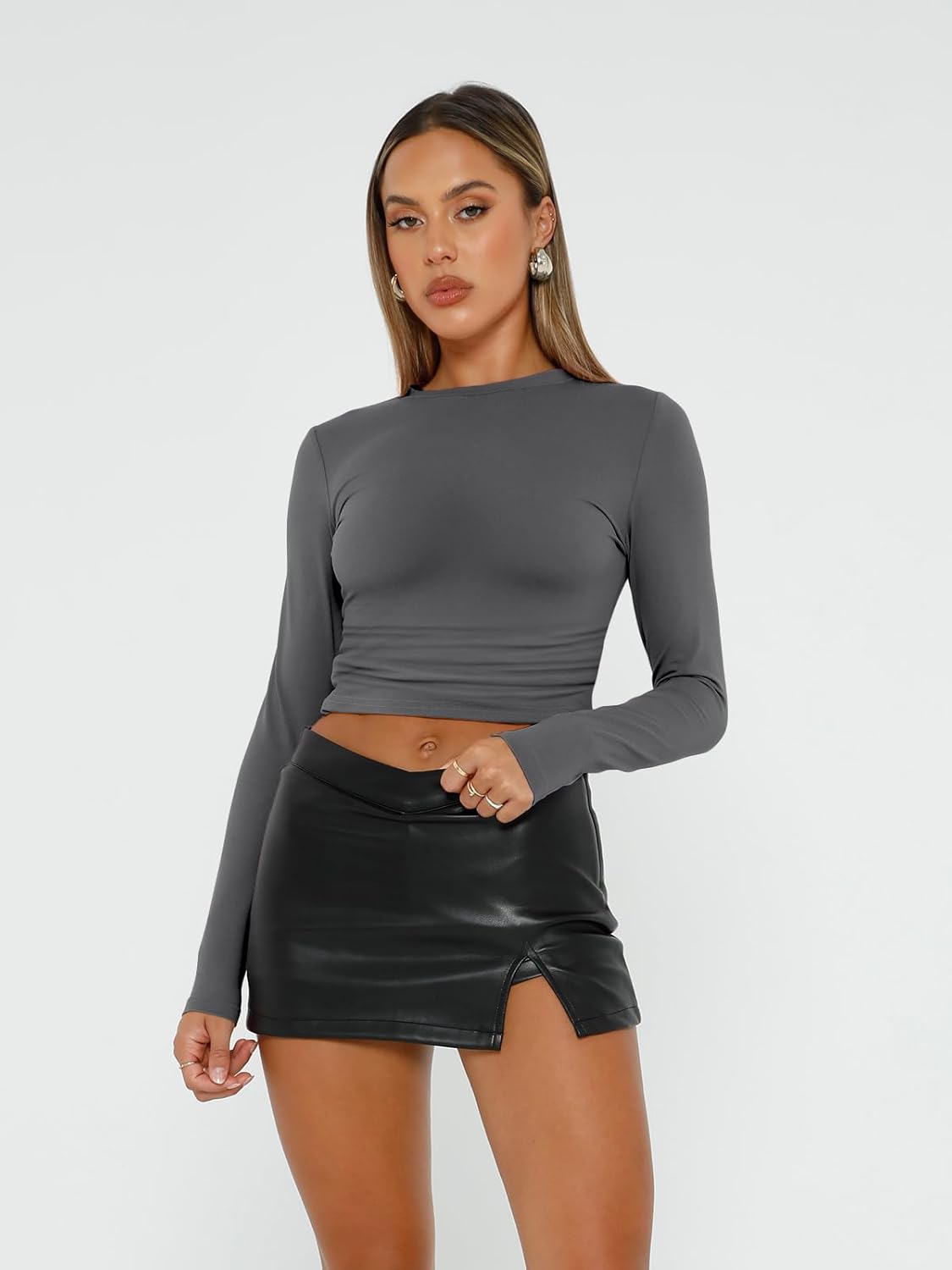 3 Pack Womens Long Sleeve T Shirts Fall Fashion Basic Going Out Crop Tops Slim Fitted Winter Clothes 2025